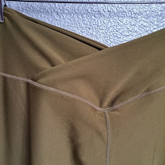 Obsession Olive Green Shapewear    Size 2XL - Picture 3 of 6